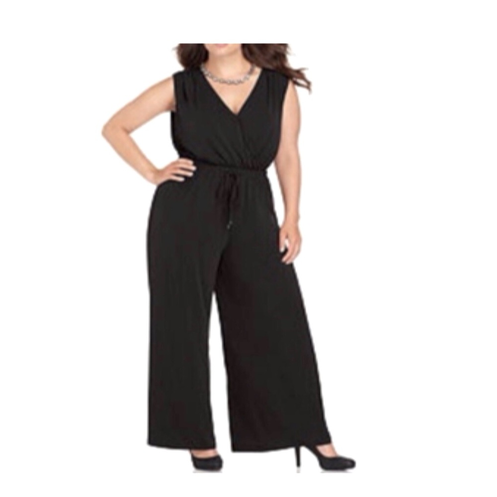 Spense woman black sleeveless drawstring waist vneck wide leg jumpsuit 2X